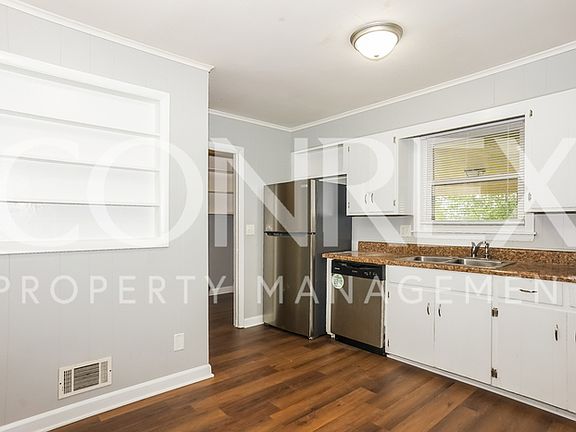5th image of 2102 Eastland Dr
