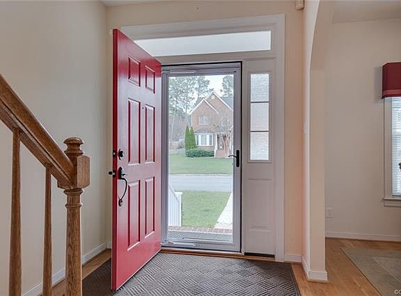 5th image of 10801 Pepperbush Ct