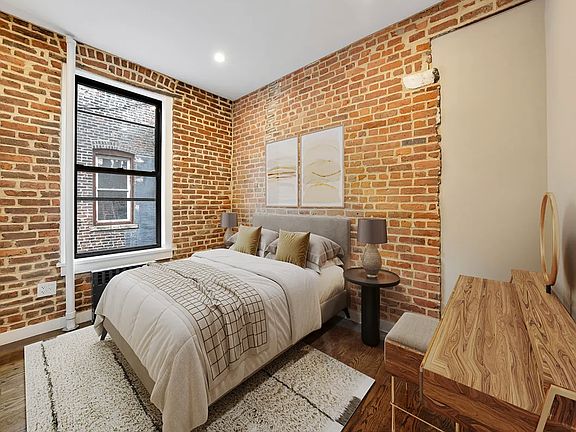 5th image of 228 8th Ave #12B