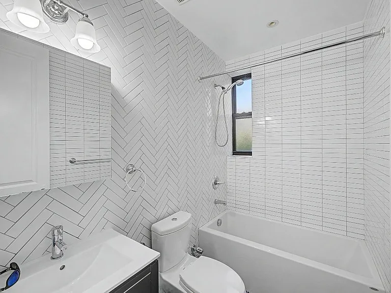 329 Union St #1C — Photo 12