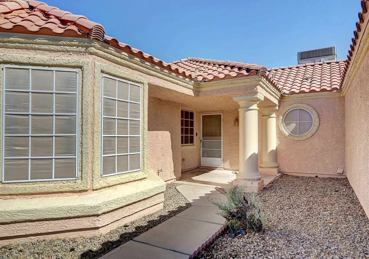 2234 Placer Creek - Single Story Open Floor Plan! — Photo 2