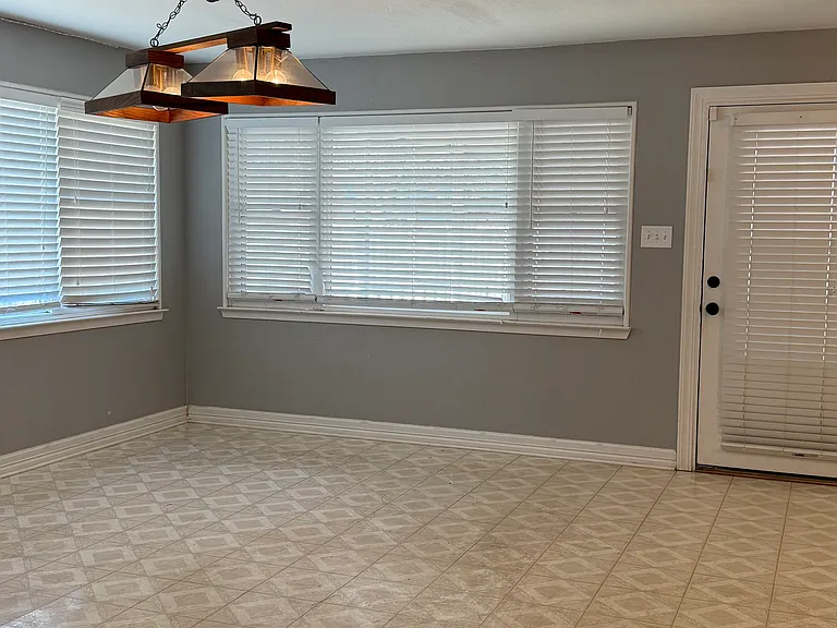 2602 Wydewood Dr — Photo 15