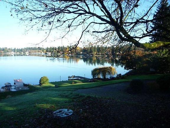 2nd image of 11416A Gravelly Lake Dr SW