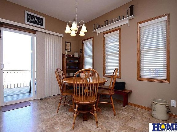 4th image of 8800 Prairie Village Dr
