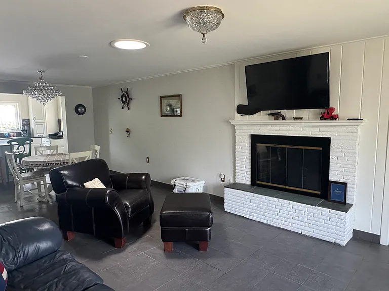 92 Grove Beach Rd S — Photo 13