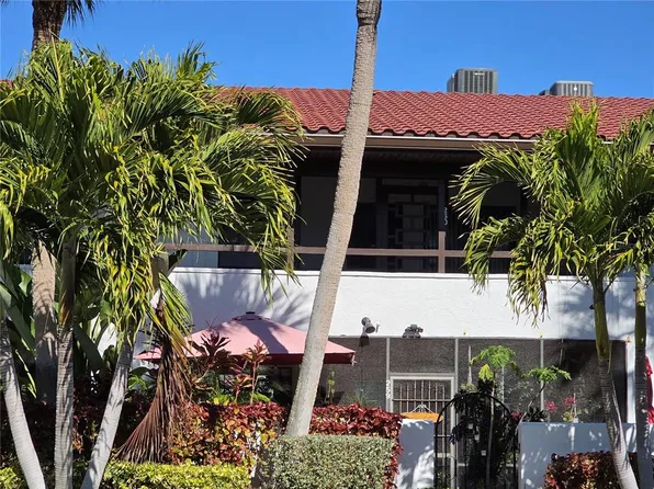 3500 El Conquistador Pkwy APT 260, Bradenton, FL 34210