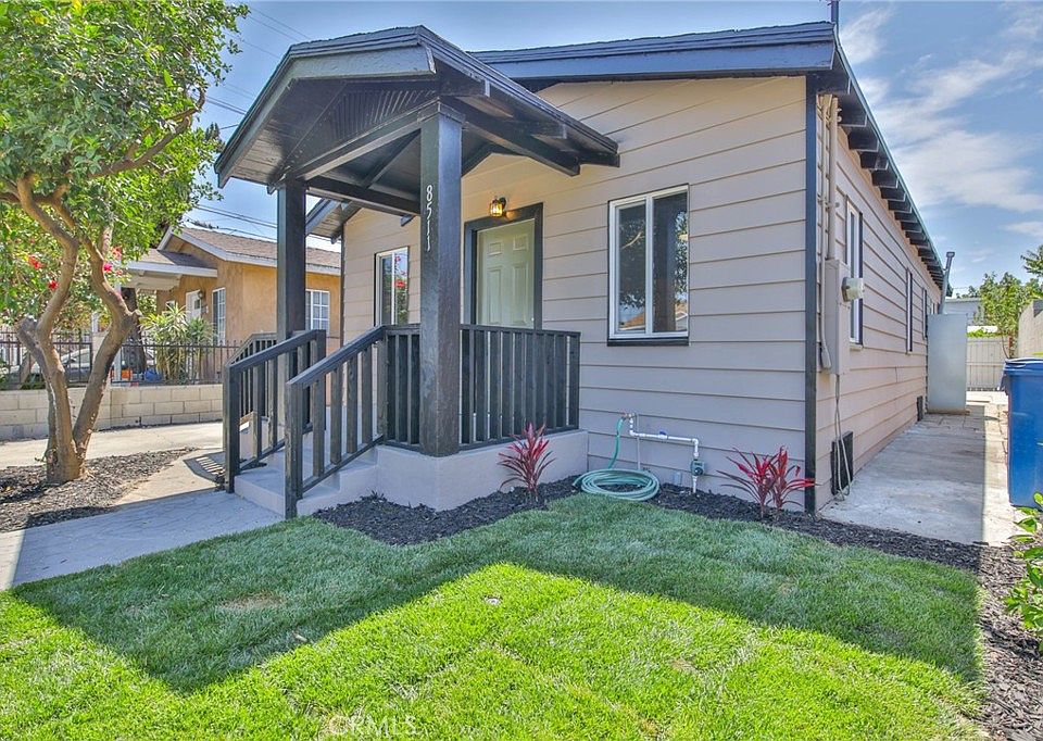 1st image of 8511 Maie Ave