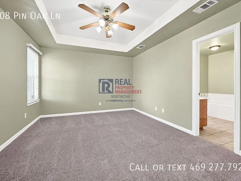308 Pin Oak Ln — Photo 21