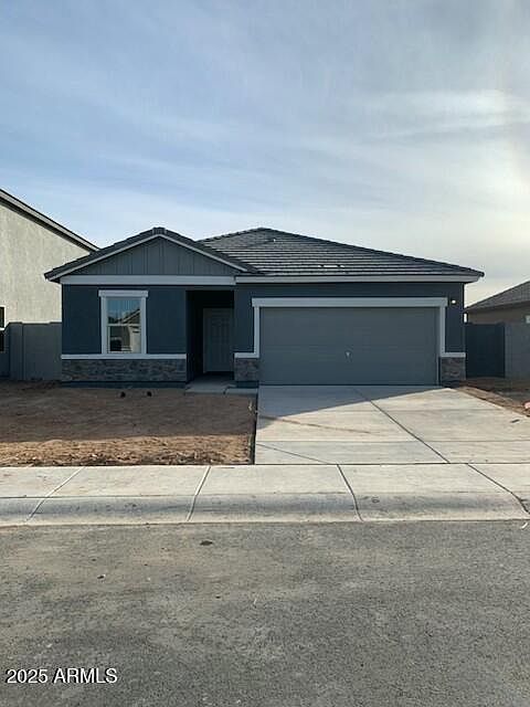 1st image of 4031 E SAN JOSE Street