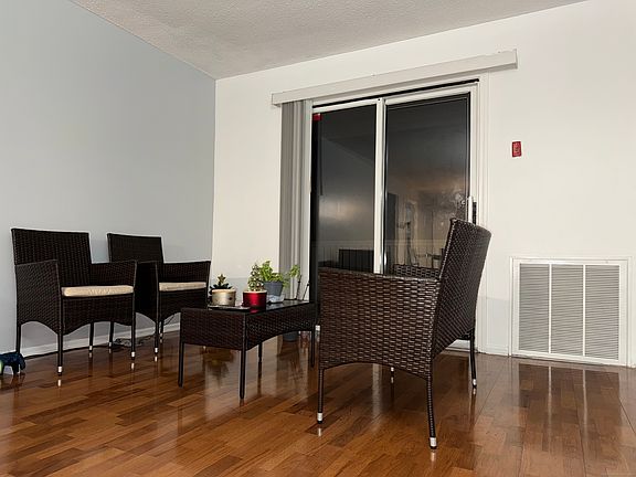 5th image of 495 Vincellette Street #12