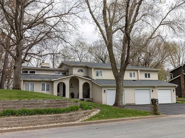 3712 Timber Trails Court, Eau Claire, WI 54701