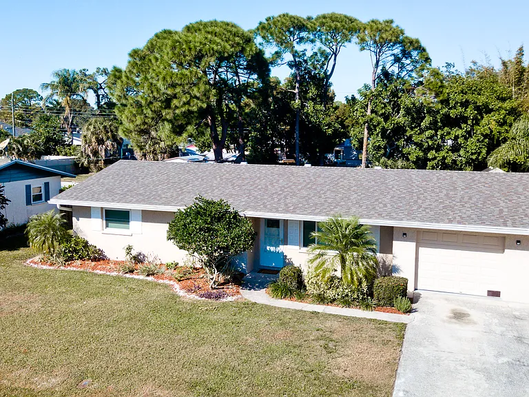 5308 12th Avenue Dr W — Photo 32