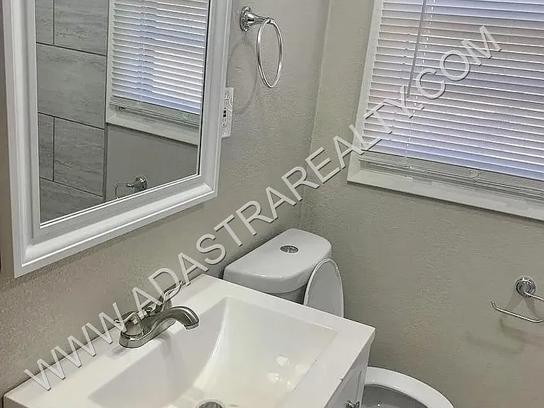 6200 Northern Ave — Photo 11