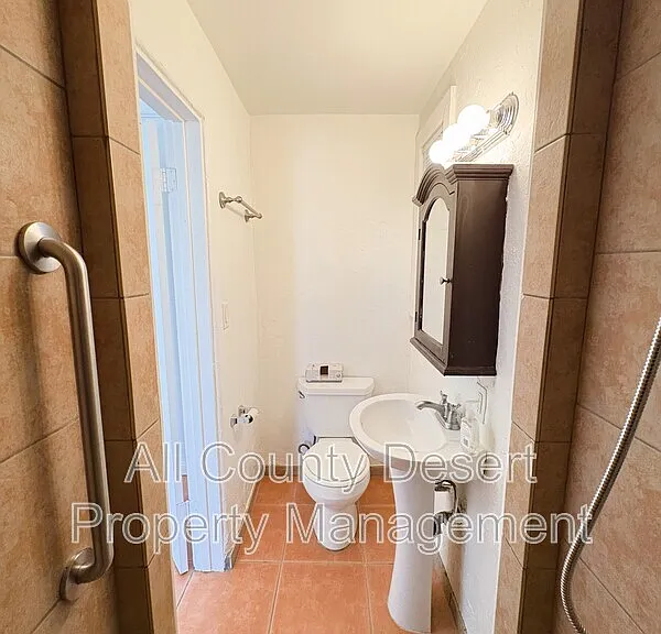 44651 San Pascual Ave #2 — Photo 10