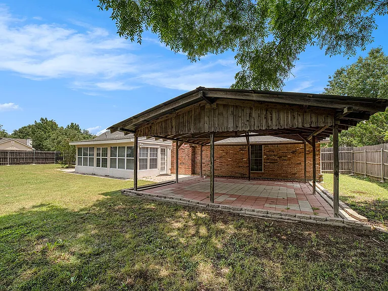 2940 Flamingo Cir — Photo 23