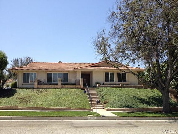 2nd image of 1523 Calle Constancia