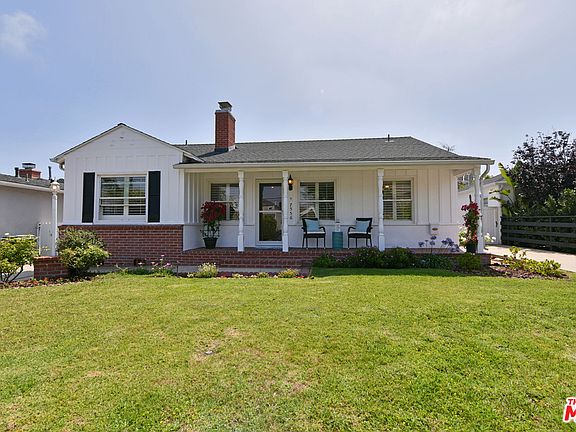 4th image of 7556 McConnell Ave