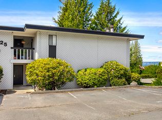 6625 Lakeview Dr #B102, Kirkland, WA 98033