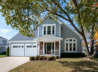 556 Delmar Ct, Elk Grove Village, IL 60007