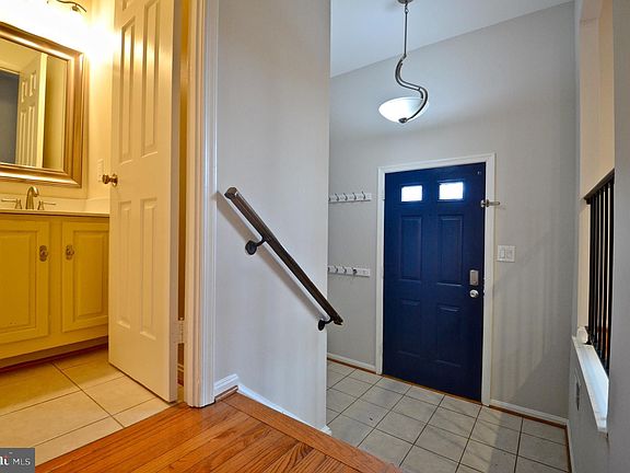3rd image of 3090 Bradford Wood Ct