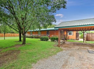 304 S 3rd St, Colbert, OK 74733