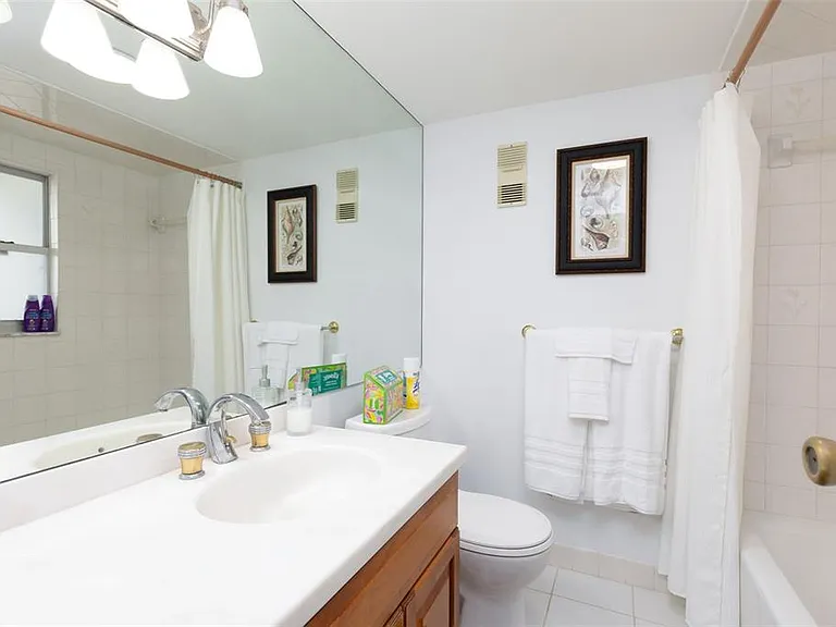 11000 Gulf Blvd #1002 — Photo 18