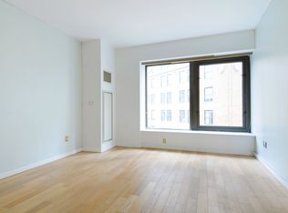 75 Wall St APT 19L, New York, NY 10005