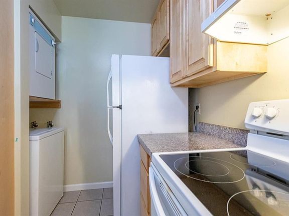 5th image of 1225 Oddstad Blvd