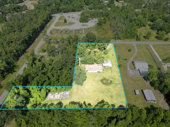 14240 NW Charlie McDowell Rd, Bristol, FL 32321