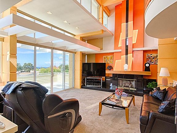 4th image of 231 Ventana Way