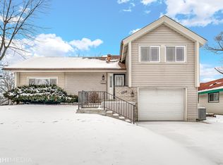 3308 Charlemagne Ave, Hazel Crest, IL 60429