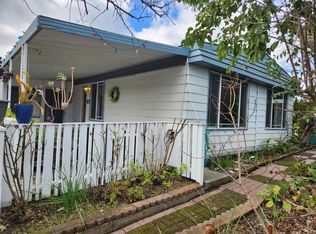 27 Sequoia Cir, Santa Rosa, CA 95401