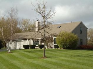 5113 Valley Trl, West Bend, WI 53095