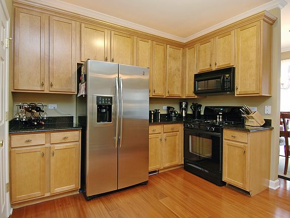 4th image of 6720 Slate Dr #6720