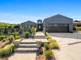 531 De Anza Dr, Corona Del Mar, CA 92625