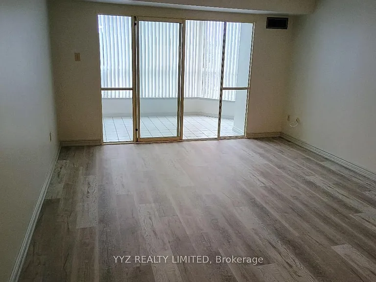 1 Clark Ave W #712 — Photo 12