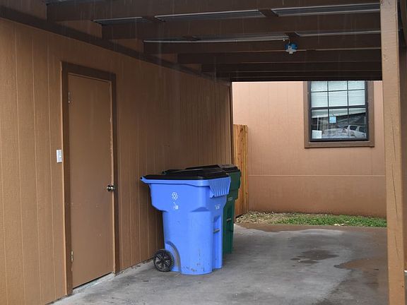 2nd image of 21473 Coyote Trl APT 6A