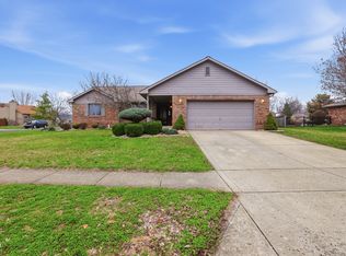 242 Pinnacle Ln, Plainfield, IN 46168