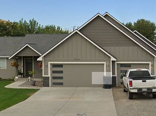 4403 Mount Daniel Ct, West Richland, WA 99353
