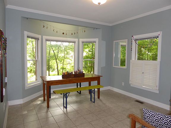 4th image of 2311 Tanglewood Trl