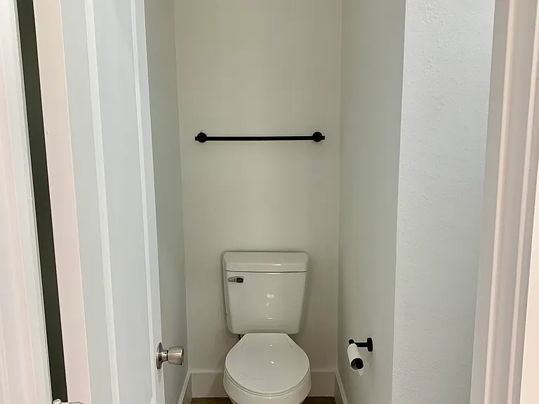 2020 Draymore Ct — Photo 11