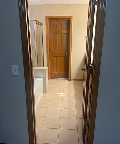 13559 Athena Way — Photo 33
