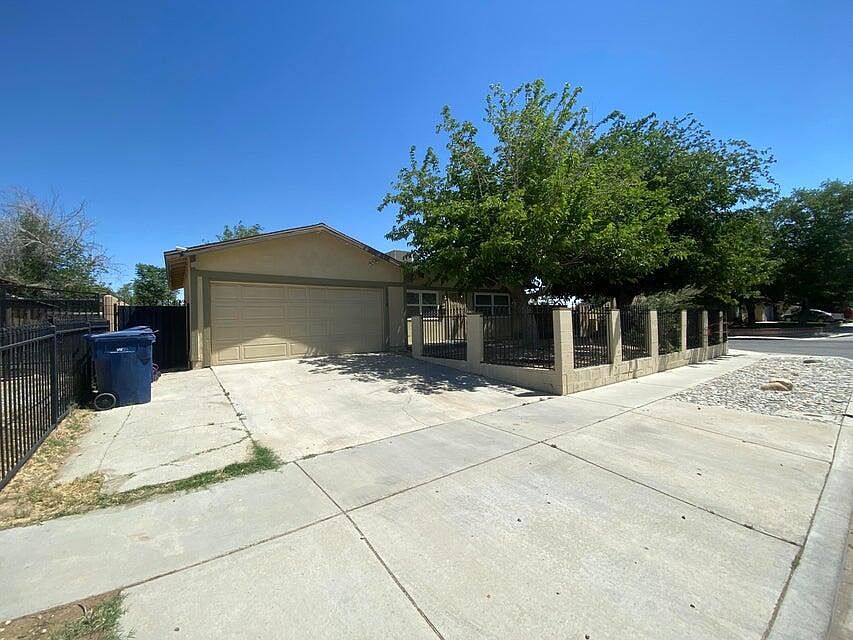 1st image of 1309 E Avenue J4