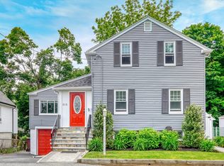 215 Curve St, Dedham, MA 02026