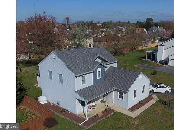 2nd image of 718 Guido Dr