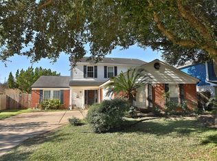 1123 Mayweather Ln, Richmond, TX 77406