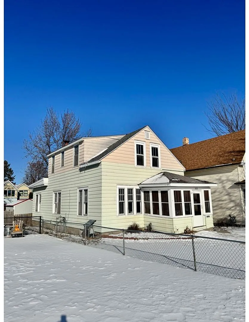 Building Photo - 1021 Charles Ave #1021