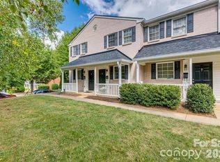 1224 Green Oaks Ln APT B, Charlotte, NC