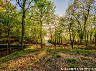 345 Dunegrass Ridge Dr, Saugatuck, MI 49453