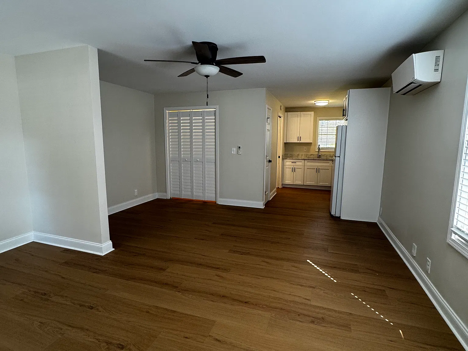 Studio, 462 sqft, $1,100 — Photo 2